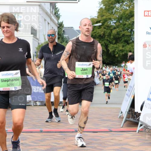 31.08.2025 - 21. Blankeneser Heldenlauf Strokosch-Dieckow http://msf.ph/oto/8655070 31.08.2025 11:01:37 Ziel 3082, 3298, 3276, 3109, 3712 meine-sportfotos.de