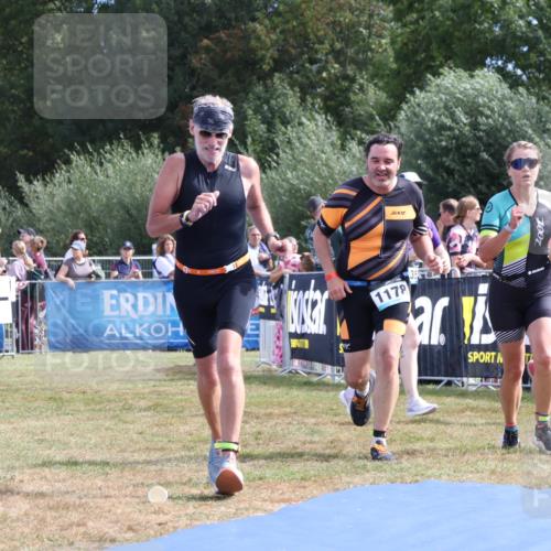 31.08.2025 - Elbe Triathlon Hamburg Strokosch-Dieckow http://msf.ph/oto/8655071 31.08.2025 11:44:52 Ziel 832, 1178, 1251, 1338, 1418 meine-sportfotos.de