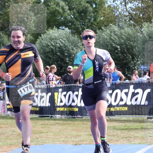 31.08.2025 - Elbe Triathlon Hamburg Strokosch-Dieckow http://msf.ph/oto/8655079 31.08.2025 11:44:53 Ziel 1178, 1251, 1338, 1418 meine-sportfotos.de