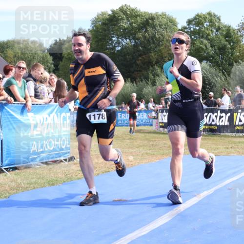 31.08.2025 - Elbe Triathlon Hamburg Strokosch-Dieckow http://msf.ph/oto/8655084 31.08.2025 11:44:54 Ziel 1178, 1251, 1327, 1338, 1418 meine-sportfotos.de