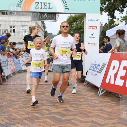 31.08.2025 - 21. Blankeneser Heldenlauf Strokosch-Dieckow http://msf.ph/oto/8655116 31.08.2025 10:34:41 Ziel 2110, 2244, 2021, 2424, 2668, 2669, 2667, 2298, 2439, 2349, 2350, 2090, 2083 meine-sportfotos.de