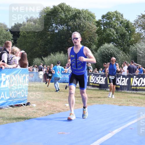 31.08.2025 - Elbe Triathlon Hamburg Strokosch-Dieckow http://msf.ph/oto/8655123 31.08.2025 11:45:13 Ziel 711, 844, 1303, 1334, 1479 meine-sportfotos.de