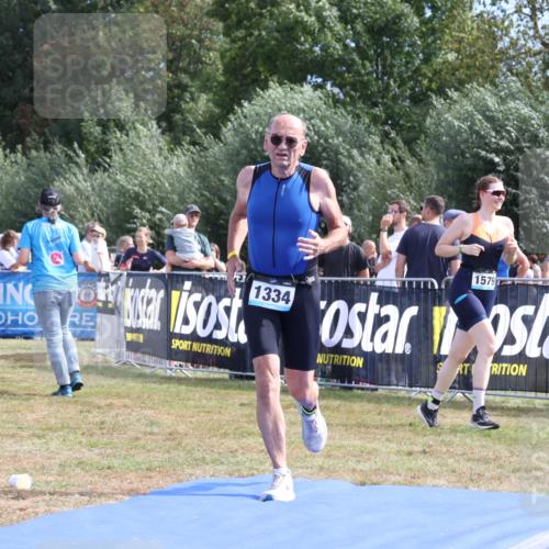 31.08.2025 - Elbe Triathlon Hamburg Strokosch-Dieckow http://msf.ph/oto/8655129 31.08.2025 11:45:15 Ziel 711, 844, 888, 1303, 1334 meine-sportfotos.de