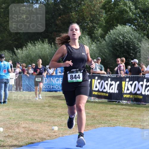 31.08.2025 - Elbe Triathlon Hamburg Strokosch-Dieckow http://msf.ph/oto/8655138 31.08.2025 11:45:17 Ziel 844, 888, 1303, 1334 meine-sportfotos.de