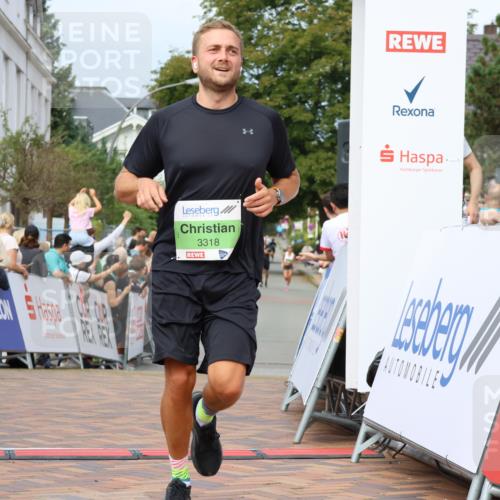 31.08.2025 - 21. Blankeneser Heldenlauf Strokosch-Dieckow http://msf.ph/oto/8655154 31.08.2025 11:01:20 Ziel 3169, 3318, 3383 meine-sportfotos.de