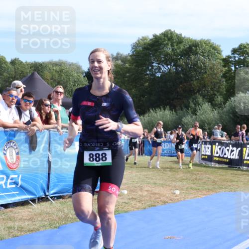 31.08.2025 - Elbe Triathlon Hamburg Strokosch-Dieckow http://msf.ph/oto/8655159 31.08.2025 11:45:24 Ziel 851, 888, 1068 meine-sportfotos.de