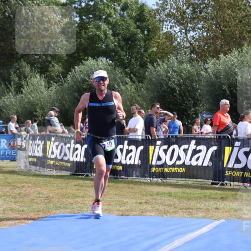 31.08.2025 - Elbe Triathlon Hamburg Strokosch-Dieckow http://msf.ph/oto/8655181 31.08.2025 11:45:34 Ziel 740, 851, 1068 meine-sportfotos.de