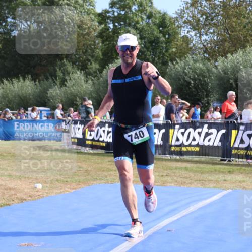 31.08.2025 - Elbe Triathlon Hamburg Strokosch-Dieckow http://msf.ph/oto/8655186 31.08.2025 11:45:36 Ziel 740, 1068, 1465 meine-sportfotos.de
