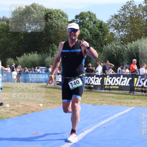 31.08.2025 - Elbe Triathlon Hamburg Strokosch-Dieckow http://msf.ph/oto/8655187 31.08.2025 11:45:36 Ziel 740, 1068, 1465 meine-sportfotos.de