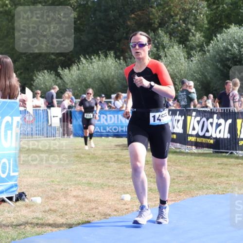 31.08.2025 - Elbe Triathlon Hamburg Strokosch-Dieckow http://msf.ph/oto/8655192 31.08.2025 11:45:44 Ziel 814, 1465 meine-sportfotos.de
