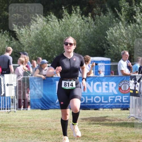 31.08.2025 - Elbe Triathlon Hamburg Strokosch-Dieckow http://msf.ph/oto/8655198 31.08.2025 11:45:46 Ziel 814, 1465 meine-sportfotos.de