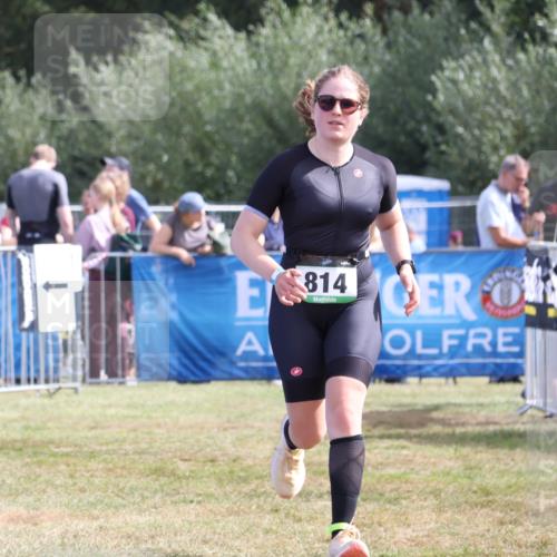 31.08.2025 - Elbe Triathlon Hamburg Strokosch-Dieckow http://msf.ph/oto/8655199 31.08.2025 11:45:47 Ziel 814, 1465 meine-sportfotos.de