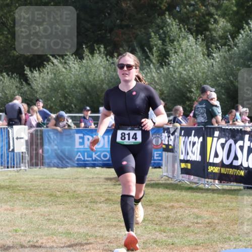 31.08.2025 - Elbe Triathlon Hamburg Strokosch-Dieckow http://msf.ph/oto/8655202 31.08.2025 11:45:48 Ziel 814, 838, 887, 1465 meine-sportfotos.de
