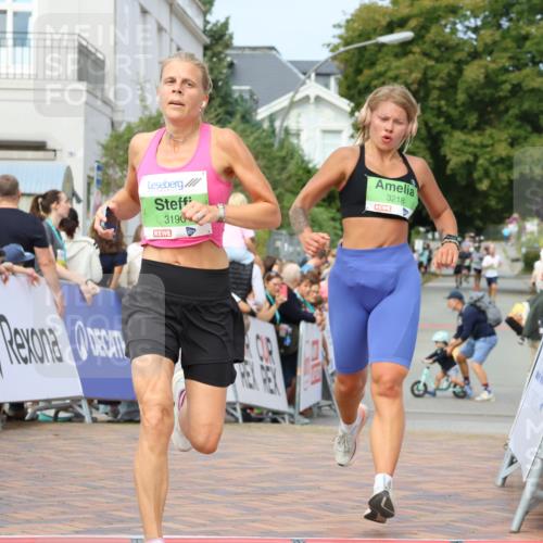 31.08.2025 - 21. Blankeneser Heldenlauf Strokosch-Dieckow http://msf.ph/oto/8655242 31.08.2025 11:00:51 Ziel 3436, 3218, 3190 meine-sportfotos.de