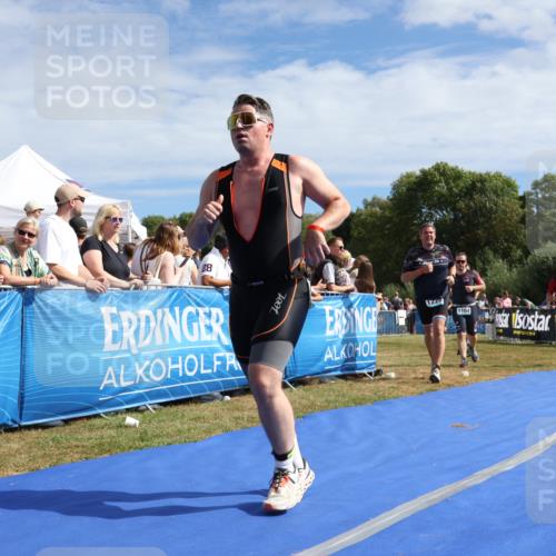 31.08.2025 - Elbe Triathlon Hamburg Strokosch-Dieckow http://msf.ph/oto/8655280 31.08.2025 11:46:41 Ziel 609, 818, 1104, 1152, 1228, 1281, 1434 meine-sportfotos.de