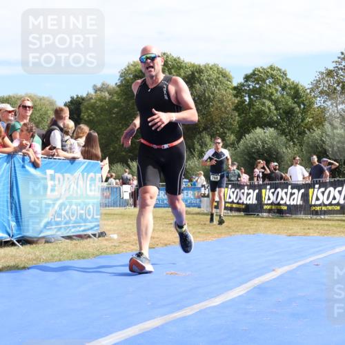 31.08.2025 - Elbe Triathlon Hamburg Strokosch-Dieckow http://msf.ph/oto/8655305 31.08.2025 11:46:51 Ziel 768, 818, 1152, 1248 meine-sportfotos.de