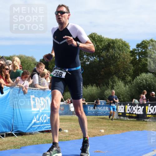 31.08.2025 - Elbe Triathlon Hamburg Strokosch-Dieckow http://msf.ph/oto/8655310 31.08.2025 11:46:55 Ziel 768, 1245, 1248 meine-sportfotos.de