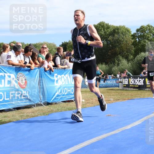 31.08.2025 - Elbe Triathlon Hamburg Strokosch-Dieckow http://msf.ph/oto/8655345 31.08.2025 11:47:24 Ziel 446, 487, 1308, 1480, 1608 meine-sportfotos.de