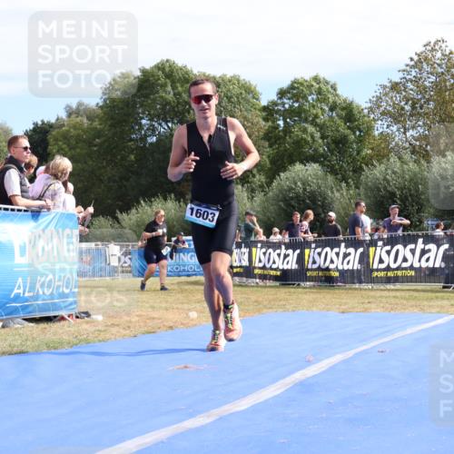 31.08.2025 - Elbe Triathlon Hamburg Strokosch-Dieckow http://msf.ph/oto/8655401 31.08.2025 11:49:11 Ziel 781, 1603 meine-sportfotos.de