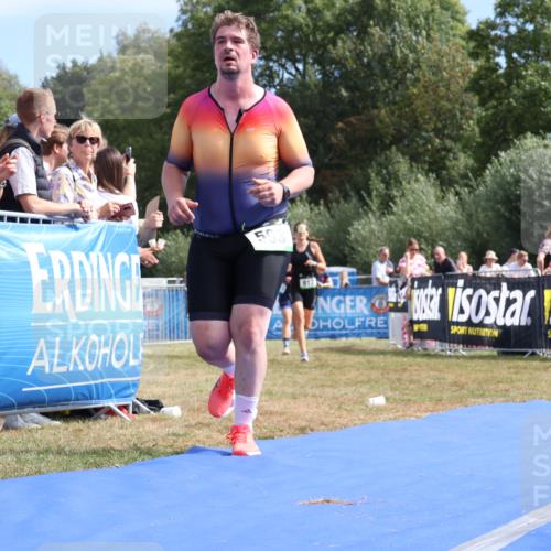 31.08.2025 - Elbe Triathlon Hamburg Strokosch-Dieckow http://msf.ph/oto/8655415 31.08.2025 11:49:34 Ziel 503, 792, 812, 1344, 1413 meine-sportfotos.de