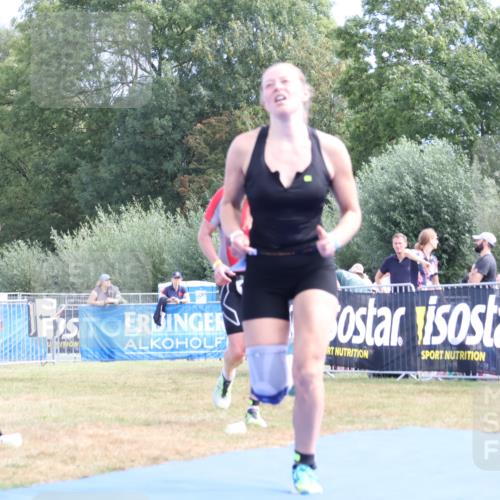 31.08.2025 - Elbe Triathlon Hamburg Strokosch-Dieckow http://msf.ph/oto/8655442 31.08.2025 11:50:07 Ziel 807, 1332, 1378 meine-sportfotos.de