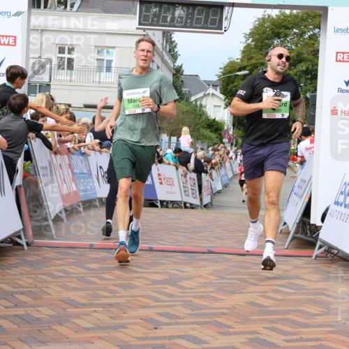 31.08.2025 - 21. Blankeneser Heldenlauf Strokosch-Dieckow http://msf.ph/oto/8655453 31.08.2025 11:00:12 Ziel 3162, 3247, 3691, 3660, 3655, 3664, 3431 meine-sportfotos.de