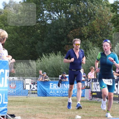 31.08.2025 - Elbe Triathlon Hamburg Strokosch-Dieckow http://msf.ph/oto/8655457 31.08.2025 11:50:21 Ziel 1267, 1615 meine-sportfotos.de