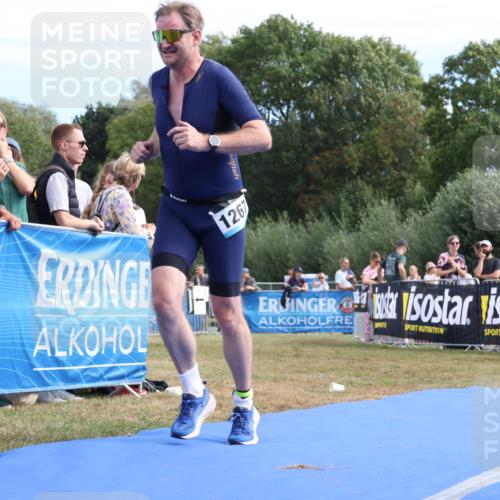31.08.2025 - Elbe Triathlon Hamburg Strokosch-Dieckow http://msf.ph/oto/8655458 31.08.2025 11:50:24 Ziel 1267, 1615 meine-sportfotos.de