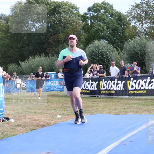 31.08.2025 - Elbe Triathlon Hamburg Strokosch-Dieckow http://msf.ph/oto/8655475 31.08.2025 11:50:49 Ziel 587, 790, 810, 1364, 1398, 1487 meine-sportfotos.de