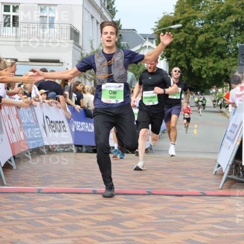 31.08.2025 - 21. Blankeneser Heldenlauf Strokosch-Dieckow http://msf.ph/oto/8655494 31.08.2025 11:00:09 Ziel 3162, 3247, 3691, 3660, 3655, 3664, 3431 meine-sportfotos.de