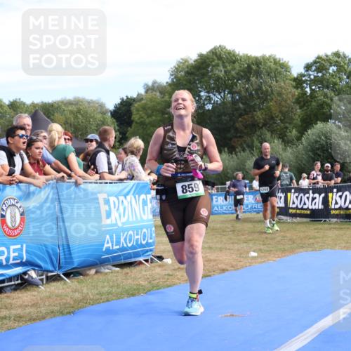31.08.2025 - Elbe Triathlon Hamburg Strokosch-Dieckow http://msf.ph/oto/8655496 31.08.2025 11:51:03 Ziel 859, 1268 meine-sportfotos.de