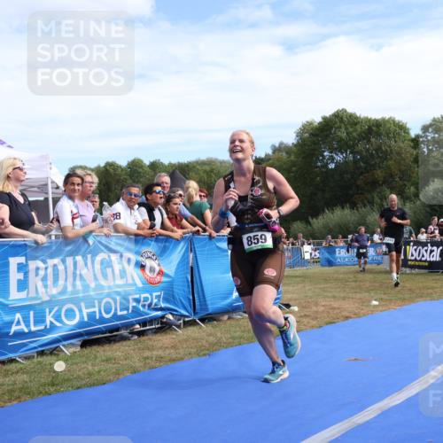 31.08.2025 - Elbe Triathlon Hamburg Strokosch-Dieckow http://msf.ph/oto/8655497 31.08.2025 11:51:03 Ziel 859, 1268 meine-sportfotos.de