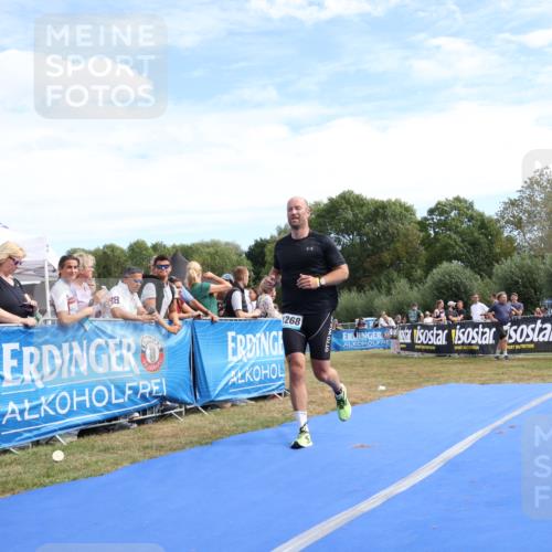 31.08.2025 - Elbe Triathlon Hamburg Strokosch-Dieckow http://msf.ph/oto/8655507 31.08.2025 11:51:07 Ziel 859, 1268 meine-sportfotos.de