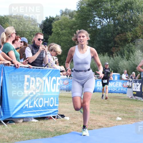 31.08.2025 - Elbe Triathlon Hamburg Strokosch-Dieckow http://msf.ph/oto/8655521 31.08.2025 11:51:30 Ziel 936, 1275, 1277, 1380 meine-sportfotos.de