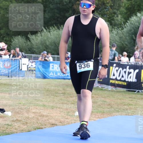 31.08.2025 - Elbe Triathlon Hamburg Strokosch-Dieckow http://msf.ph/oto/8655526 31.08.2025 11:51:33 Ziel 936, 1275, 1277, 1380 meine-sportfotos.de