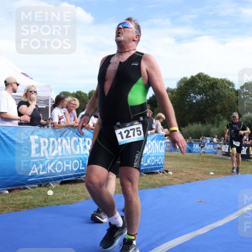 31.08.2025 - Elbe Triathlon Hamburg Strokosch-Dieckow http://msf.ph/oto/8655535 31.08.2025 11:51:35 Ziel 936, 1275, 1277, 1380, 1436 meine-sportfotos.de