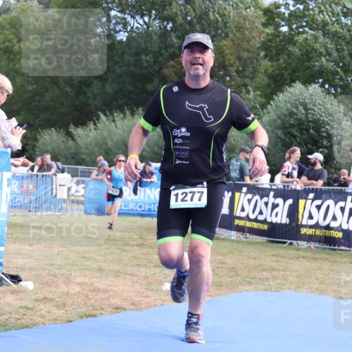 31.08.2025 - Elbe Triathlon Hamburg Strokosch-Dieckow http://msf.ph/oto/8655538 31.08.2025 11:51:36 Ziel 936, 1275, 1277, 1380, 1436 meine-sportfotos.de