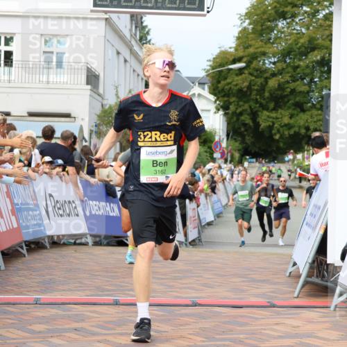 31.08.2025 - 21. Blankeneser Heldenlauf Strokosch-Dieckow http://msf.ph/oto/8655546 31.08.2025 11:00:06 Ziel 3162, 3624, 3691, 3655, 3664 meine-sportfotos.de