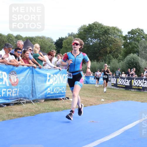 31.08.2025 - Elbe Triathlon Hamburg Strokosch-Dieckow http://msf.ph/oto/8655551 31.08.2025 11:51:43 Ziel 1389, 1390, 1436, 1592 meine-sportfotos.de