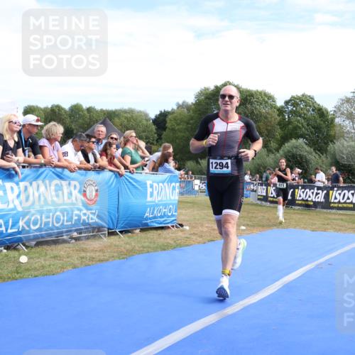 31.08.2025 - Elbe Triathlon Hamburg Strokosch-Dieckow http://msf.ph/oto/8655602 31.08.2025 11:52:18 Ziel 871, 892, 1294 meine-sportfotos.de