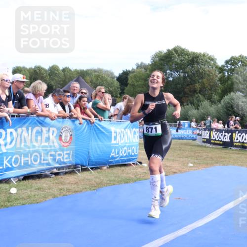 31.08.2025 - Elbe Triathlon Hamburg Strokosch-Dieckow http://msf.ph/oto/8655611 31.08.2025 11:52:20 Ziel 871, 1294 meine-sportfotos.de
