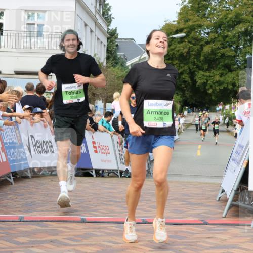 31.08.2025 - 21. Blankeneser Heldenlauf Strokosch-Dieckow http://msf.ph/oto/8655618 31.08.2025 10:59:56 Ziel 3624, 3262, 3438 meine-sportfotos.de