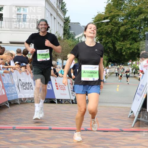 31.08.2025 - 21. Blankeneser Heldenlauf Strokosch-Dieckow http://msf.ph/oto/8655620 31.08.2025 10:59:56 Ziel 3624, 3262, 3438 meine-sportfotos.de