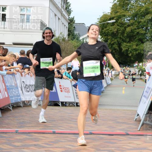 31.08.2025 - 21. Blankeneser Heldenlauf Strokosch-Dieckow http://msf.ph/oto/8655626 31.08.2025 10:59:55 Ziel 3364, 3624, 3262, 3438 meine-sportfotos.de