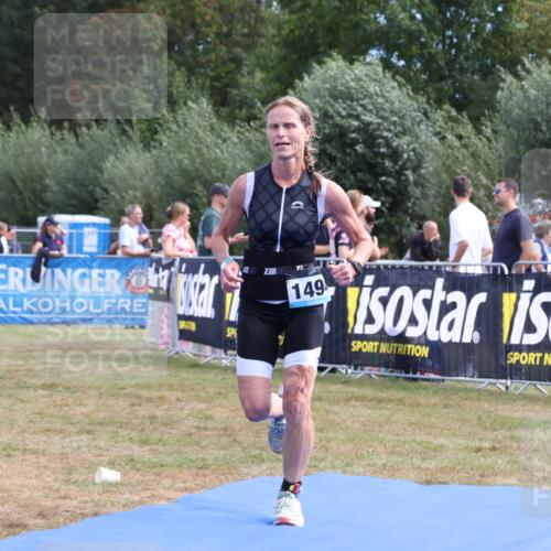 31.08.2025 - Elbe Triathlon Hamburg Strokosch-Dieckow http://msf.ph/oto/8655631 31.08.2025 11:52:39 Ziel 1320, 1494 meine-sportfotos.de