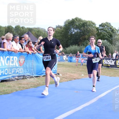 31.08.2025 - Elbe Triathlon Hamburg Strokosch-Dieckow http://msf.ph/oto/8655652 31.08.2025 11:52:51 Ziel 1336, 1365, 1382, 1406, 1411 meine-sportfotos.de