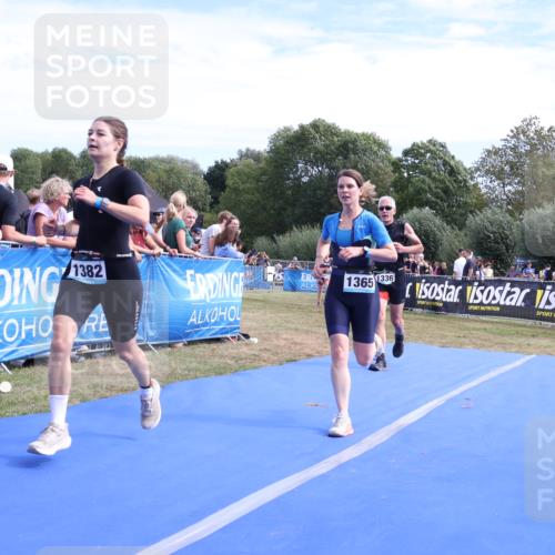 31.08.2025 - Elbe Triathlon Hamburg Strokosch-Dieckow http://msf.ph/oto/8655654 31.08.2025 11:52:51 Ziel 1336, 1365, 1382, 1406, 1411 meine-sportfotos.de