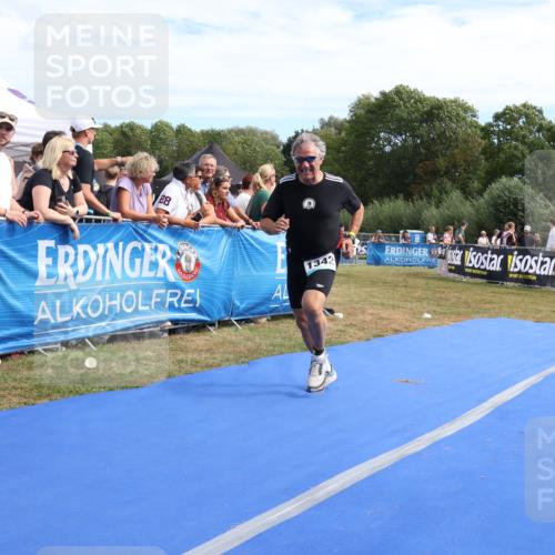 31.08.2025 - Elbe Triathlon Hamburg Strokosch-Dieckow http://msf.ph/oto/8655680 31.08.2025 11:53:08 Ziel 1342 meine-sportfotos.de