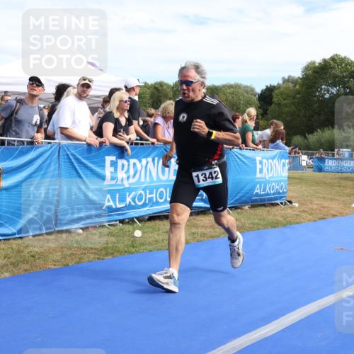 31.08.2025 - Elbe Triathlon Hamburg Strokosch-Dieckow http://msf.ph/oto/8655681 31.08.2025 11:53:08 Ziel 1342 meine-sportfotos.de