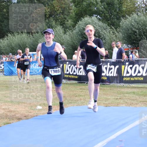 31.08.2025 - Elbe Triathlon Hamburg Strokosch-Dieckow http://msf.ph/oto/8655687 31.08.2025 11:53:20 Ziel 1339, 1388, 1405, 1425 meine-sportfotos.de